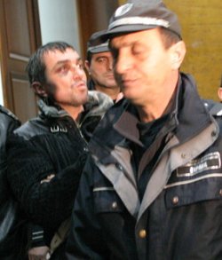 Куйович с БГ паспорт, издаден от върхушката в МВР