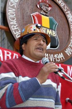 Боливия– индианци, кока, национализация