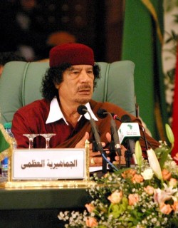 Арестуваха син на Кадафи в Швейцария