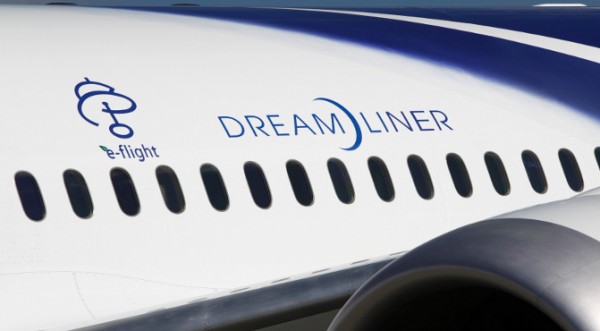      Boeing 787 Dreamliner
