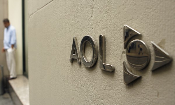  AOL   
