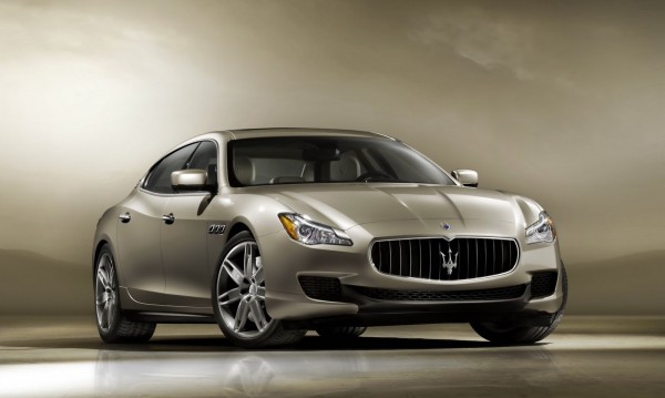    Maserati Quattroporte -  