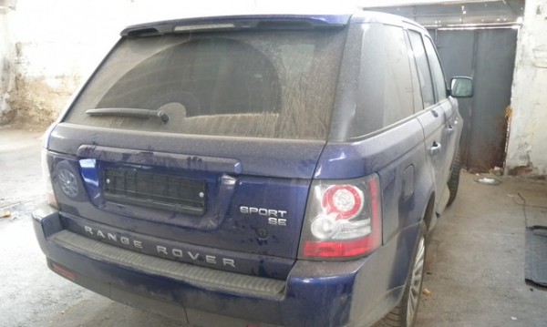 Криминалисти разкриха склад за крадени коли в Хасково