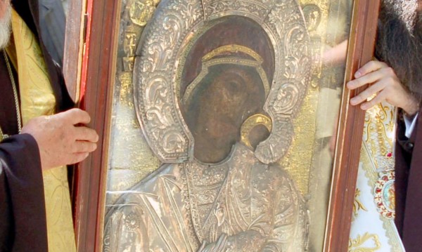 Изчезна орнамент от чудотворна икона в Бачковския манастир