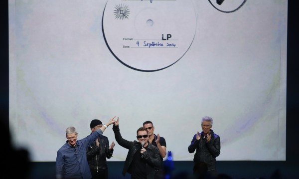 U2          iTunes