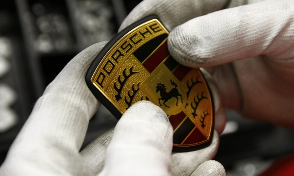  1500   Porsche Cayenne   