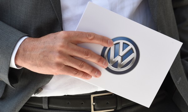 VW   Volkswagen Golf 8