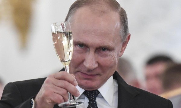 Руски експерти: Епохата на Владимир Путин ще продължи!