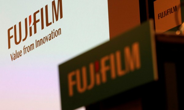 Xerox      Fujifilm