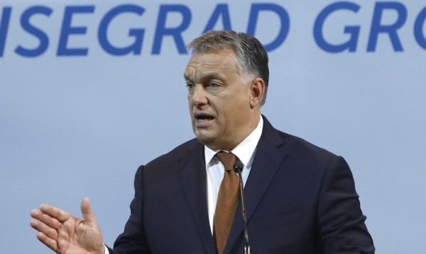 Орбан в битка за ЕП, зад него е не кой да е, а... Тръмп