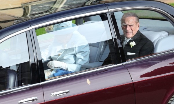 На 92 години: Кралица Елизабет спира да шофира