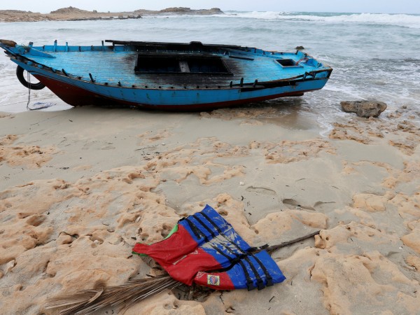 Либия отдавна е център за трафик на хора, опитващи се
