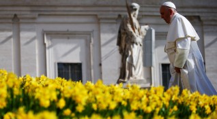 Папа Франциск отправи великденски поздрав към православните християни за Великден