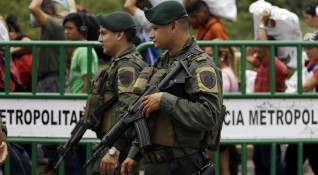 Венецуелската армия осуети днес незначителен опит за преврат заяви министърът