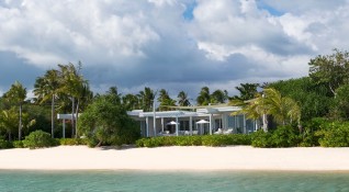 Най скъпият курорт в света отвори врати на частен остров Нощувката