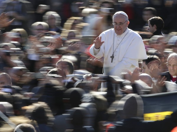 Франциск е папа на бедните и затова посещава с преимущество