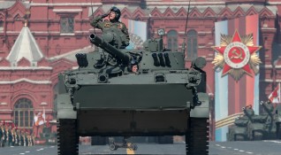 В Далечния изток на Русия вече се състояха военни паради