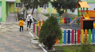 Има около 14 000 места в детските градини в София