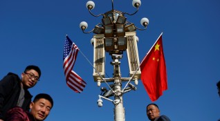 Търговската война между Вашингтон и Пекин ескалира след като Китай