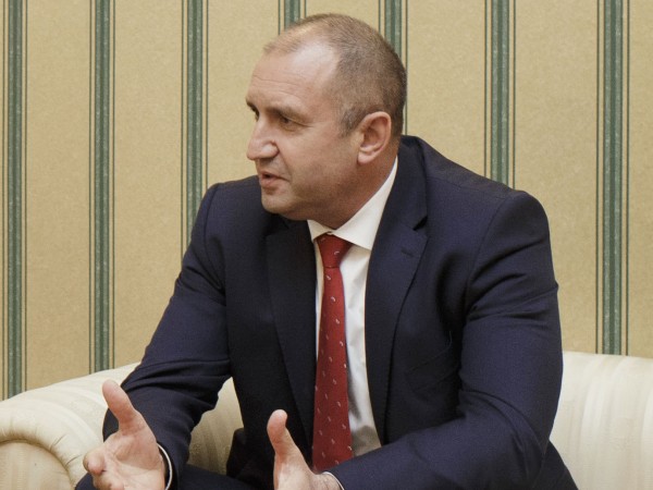 Президентът Румен Радев прие днес на "Дондуков" 2 министъра на