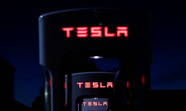       Tesla  