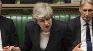 Утре британският премиер Тереза Мей ще подаде оставката си заради