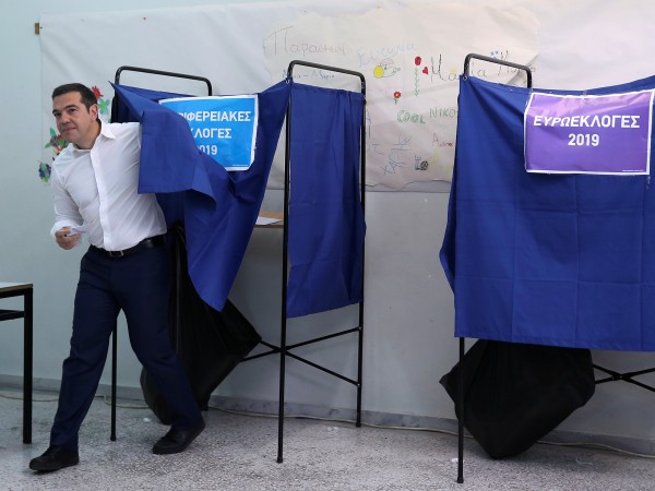 Министър-председателят на Гърция Алексис Ципрас, чиято лява партия понесе тежко