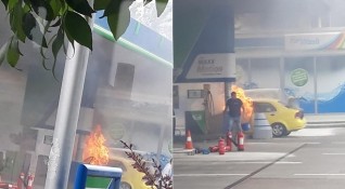 Пожар избухна до бензиностанция на столичния булевард Гешов в София