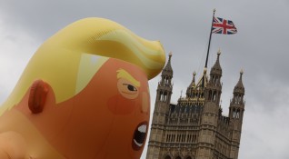 Стотици хиляди протестиращи се събраха в Лондон за да чуят