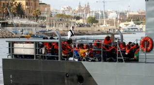 Малтийската армия заяви днес че 271 мигранти са спасени през
