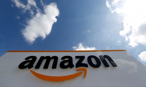 Само до няколко месеца: Amazon ще доставя с дрон