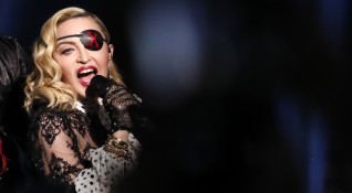 Американската певица Мадона се е почувствала като изнасилена от публикувана