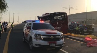 17 туристи от различни националности загинаха при автобусна катастрофа край