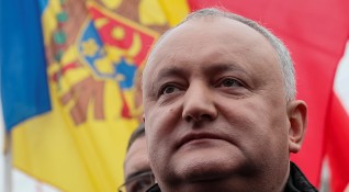 Конституционният съд на Молдова прехвърли президентските правомощия на премиера Павел