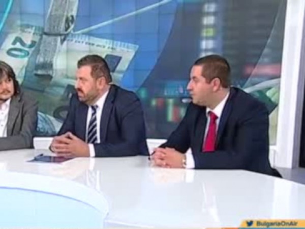 Държавата обмисля да разшири кръга от професии, които са длъжни