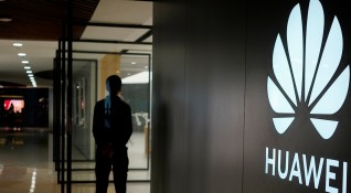 В разгара на американско китайската търговска война Huawei Technologies Co е