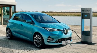 Renault показа обновена версия на електрическия си хечбек Zoe който