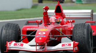 Шампионският Ferrari F2002 на Михаел Шумахер с който легендата си