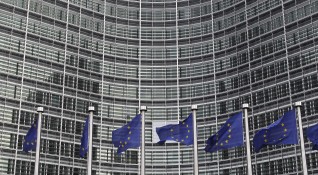 Европейският съюз удължи с още шест месеца икономическите санкции наложени
