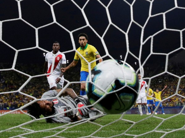 Бразилия се пробуди и разгроми с 5:0 Перу в мач