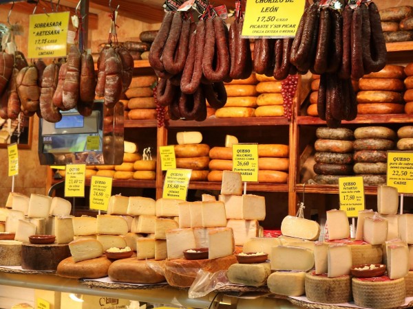 Предлаганите на българския пазар международни марки храни като цяло са