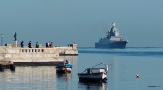 Руска военноморска група начело с фрегатата Адмирал Горшков пристигна вчера