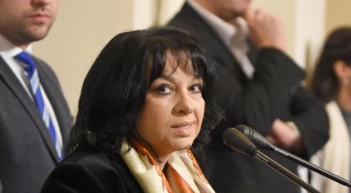 Министърът на енергетиката Теменужка Петкова съобщи пред bTV че правителството