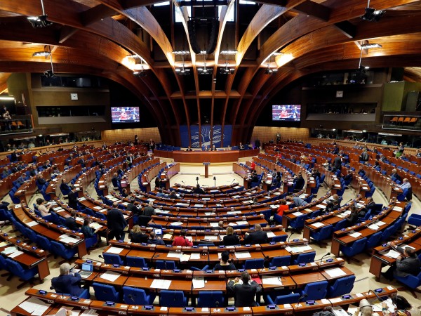 Парламентарната асамблея на Съвета на Европа (ПАСЕ) остави за още