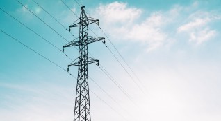 Цената на тока за бизнеса отбеляза шокиращ скок На българската
