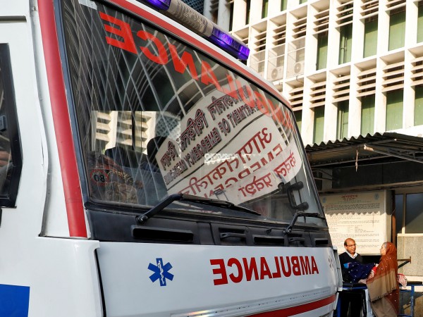 Най-малко 29 души загинаха и 18 бяха ранени при автобусна