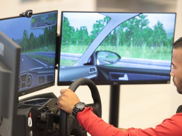 Автоинструктори се обявиха против въвеждането на симулатори при обучението на