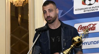 Капитанът на ЦСКА София Николай Бодуров въобще не попадна в групата