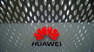 Рен Женгфей главният изпълнителен директор на Huawei заяви че новата