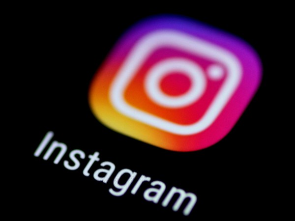 Една от най-популярните социални мрежи Instagram въвежда нова система за